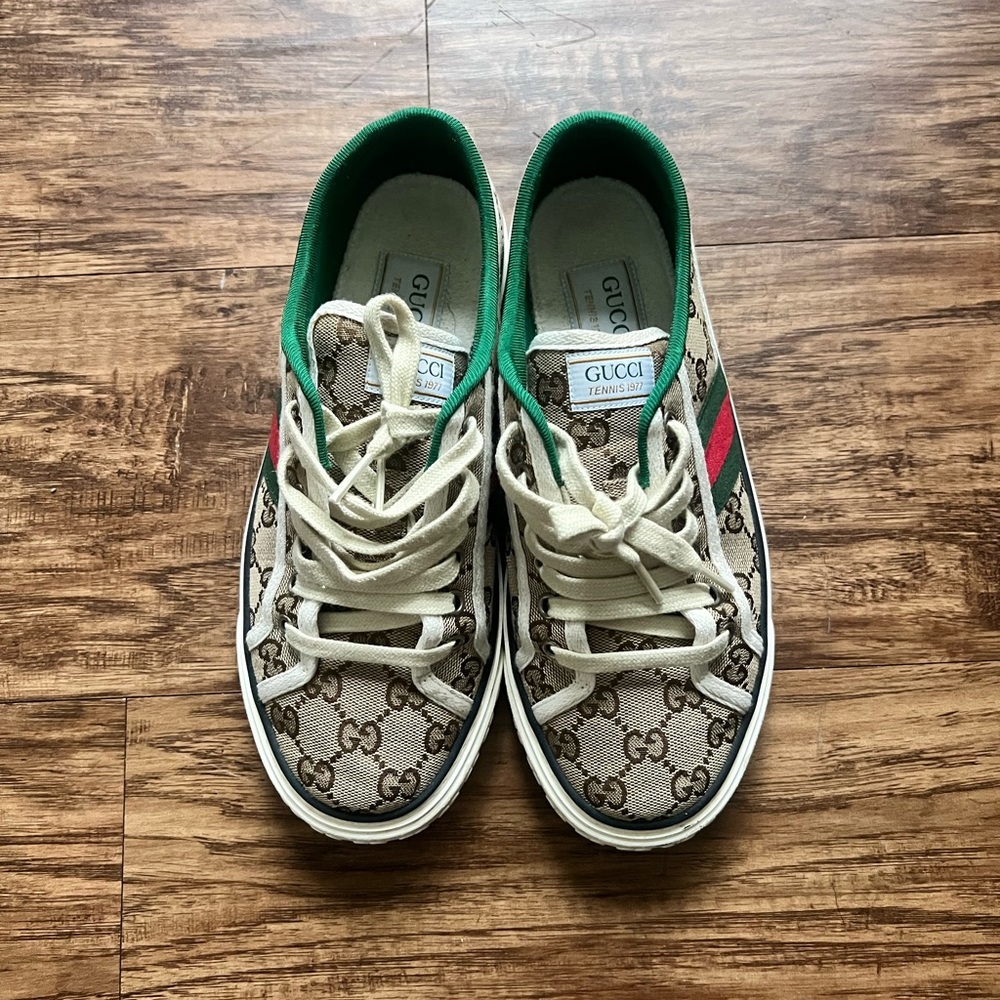 Women’s GG Gucci Tennis 1977 sneaker